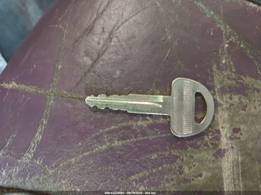 2000 Suzuki Vitara Jlx/Jx VIN: 2S3TD52V6Y6110658 Lot: 43225593