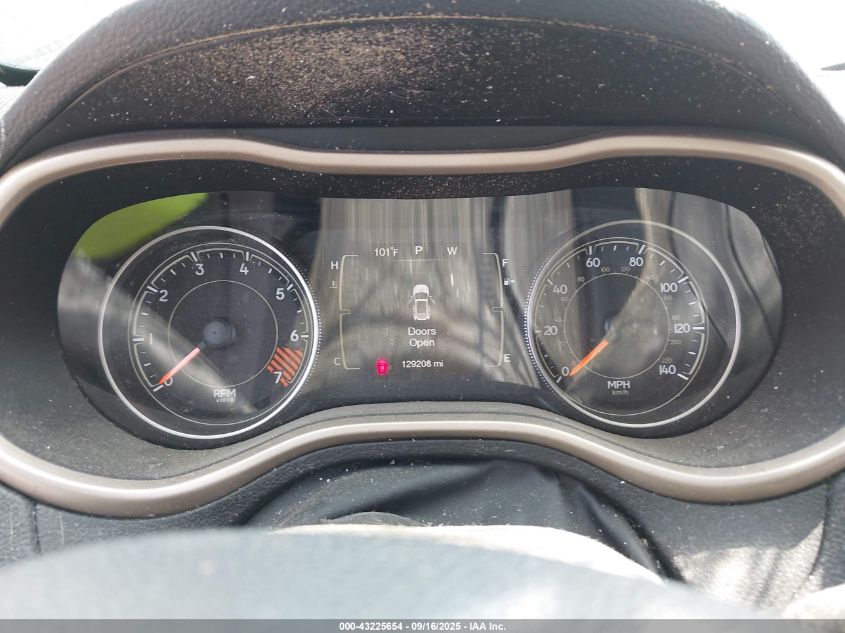 2015 Jeep Cherokee Latitude VIN: 1C4PJLCB4FW781525 Lot: 43225654