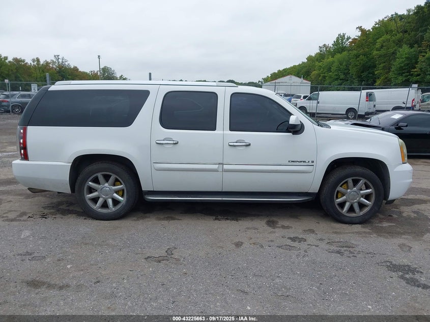 2007 GMC Yukon Xl 1500 Denali VIN: 1GKFK66857J206699 Lot: 43225663