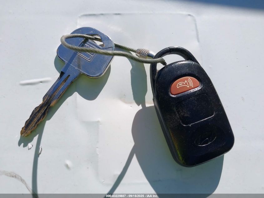 2013 Hyundai Elantra Gls/Limited VIN: 5NPDH4AEXDH215986 Lot: 43225687