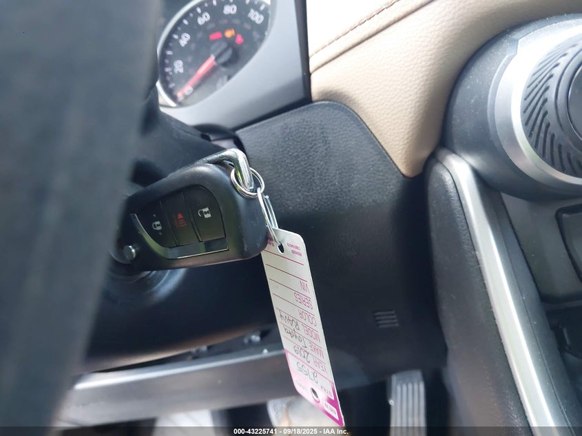 2019 TOYOTA RAV4 LE - 2T3H1RFV2KW038786