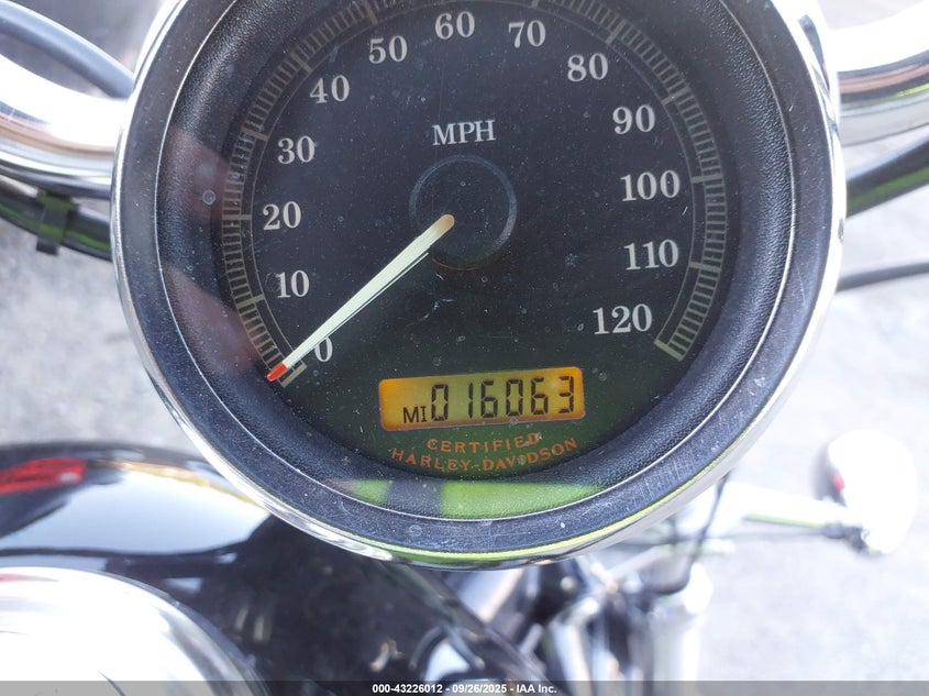 2005 Harley-Davidson Xl1200 C VIN: 1HD1CGP165K401890 Lot: 43226012