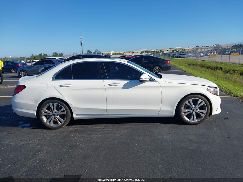 2019 MERCEDES-BENZ C 300 - 55SWF8DB5KU313552