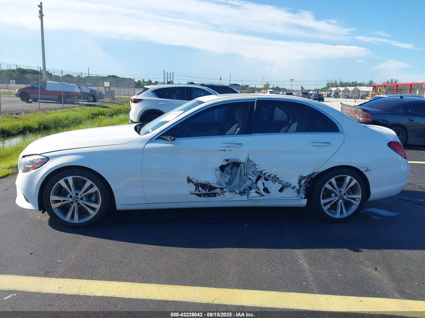 2019 MERCEDES-BENZ C 300 - 55SWF8DB5KU313552