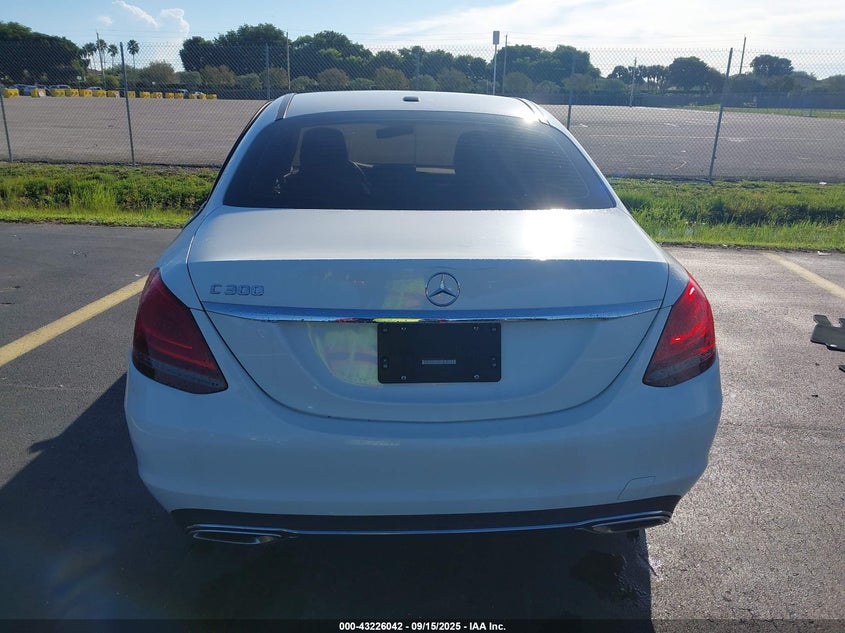 2019 MERCEDES-BENZ C 300 - 55SWF8DB5KU313552