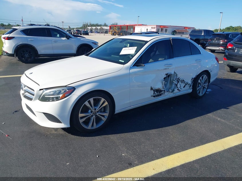 2019 MERCEDES-BENZ C 300 - 55SWF8DB5KU313552