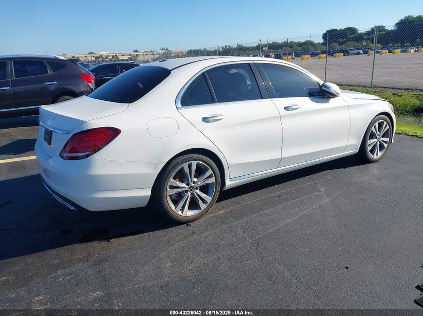 2019 MERCEDES-BENZ C 300 - 55SWF8DB5KU313552