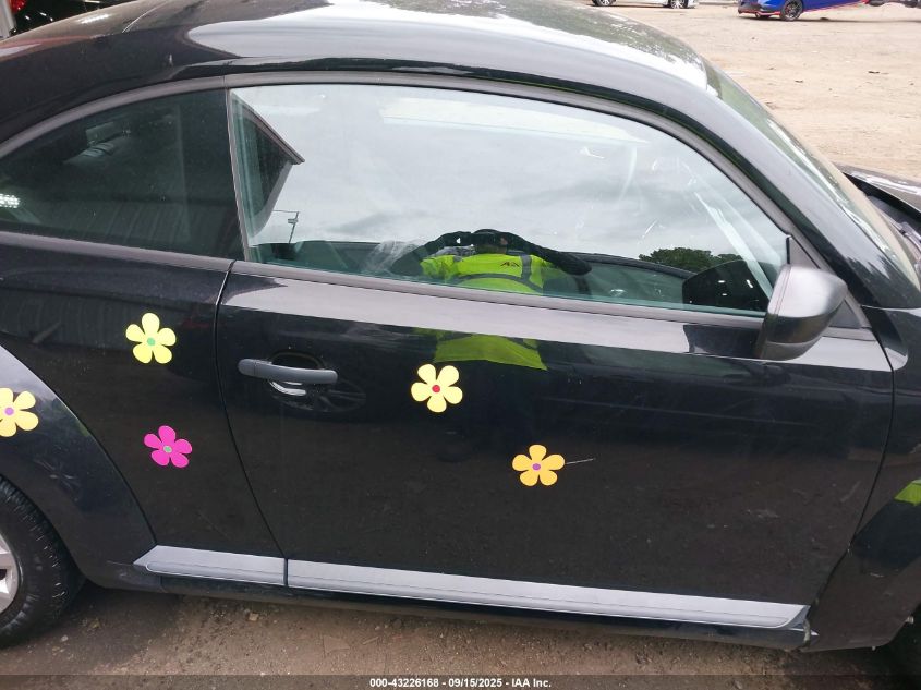 2014 Volkswagen Beetle 1.8T Entry VIN: 3VWF17AT5EM643115 Lot: 43226168