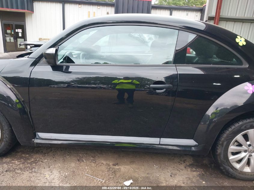 2014 Volkswagen Beetle 1.8T Entry VIN: 3VWF17AT5EM643115 Lot: 43226168