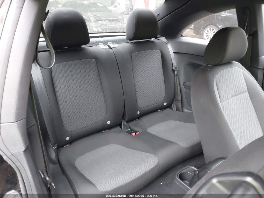2014 Volkswagen Beetle 1.8T Entry VIN: 3VWF17AT5EM643115 Lot: 43226168