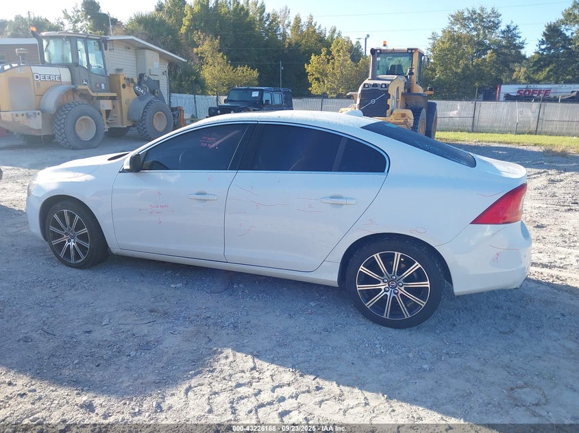 2017 Volvo S60 Inscription T5 VIN: LYV402HK8HB195279 Lot: 43226188