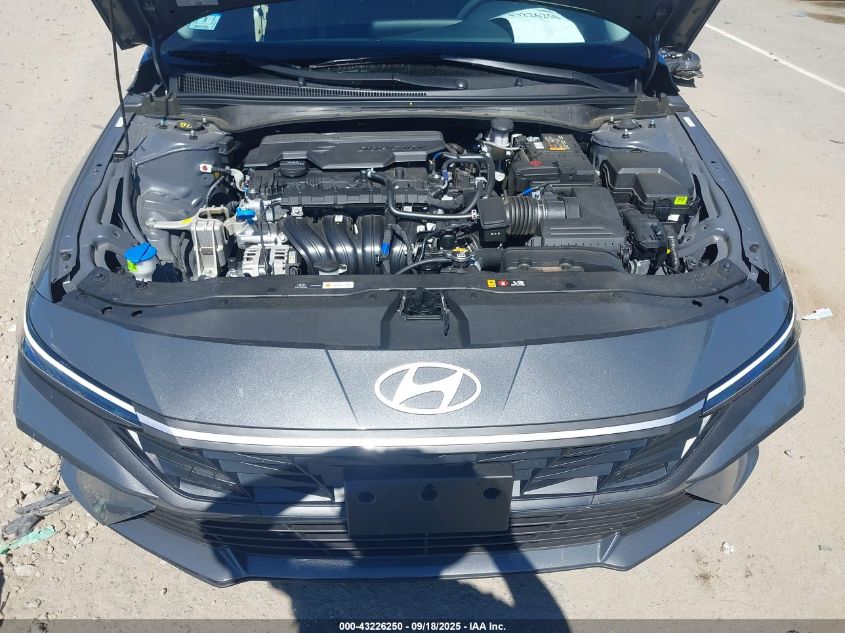 2025 Hyundai Elantra Se VIN: KMHLL4DG3SU915371 Lot: 43226250