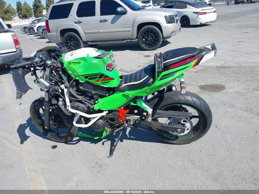 2023 Kawasaki Ex400 VIN: JKAEXKG14PDAR8056 Lot: 43226290