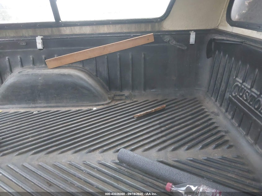 1GTGK34KXJE521527 1988 GMC  photo no. 8