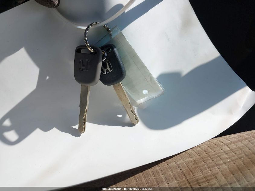 2004 Honda Cr-V Lx VIN: SHSRD68424U207687 Lot: 43226381