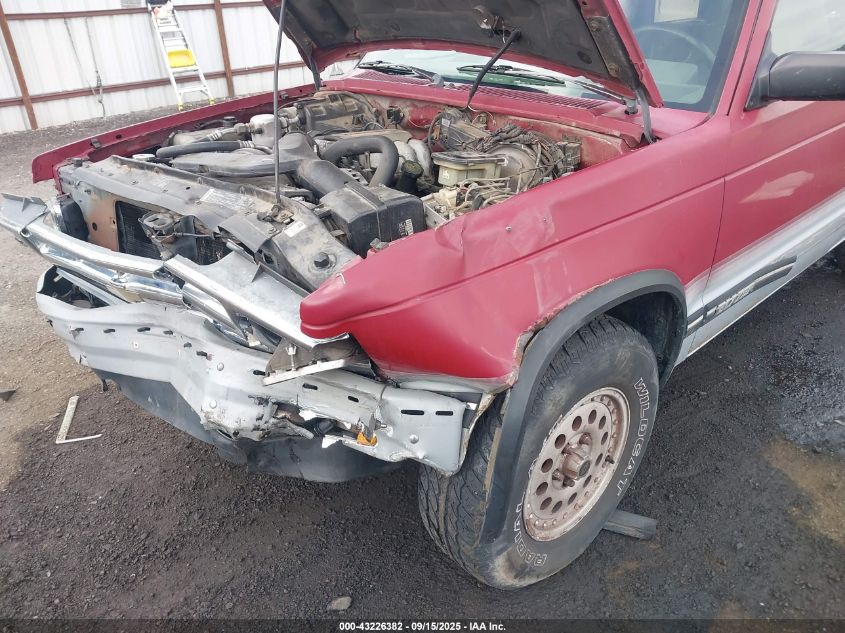 1993 Chevrolet Blazer S10 VIN: 1GNDT13W3P2205445 Lot: 43226382