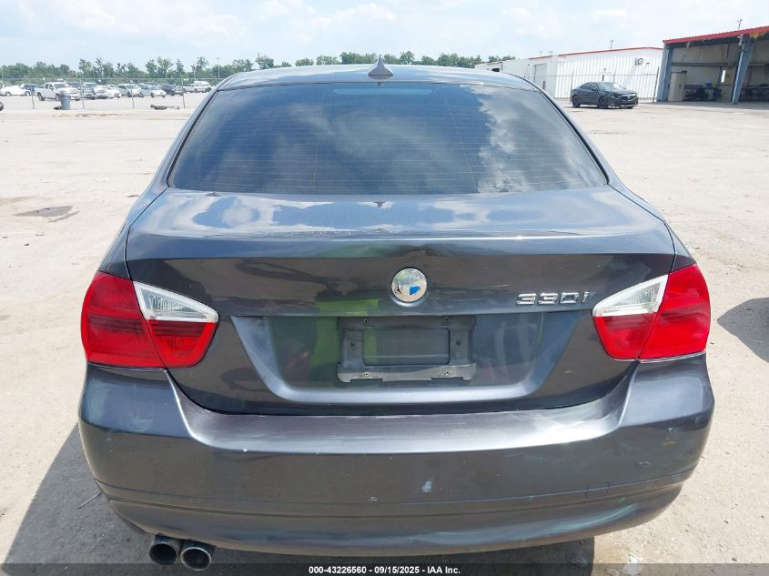 2006 BMW 330I VIN: WBAVB33586KR81827 Lot: 43226560