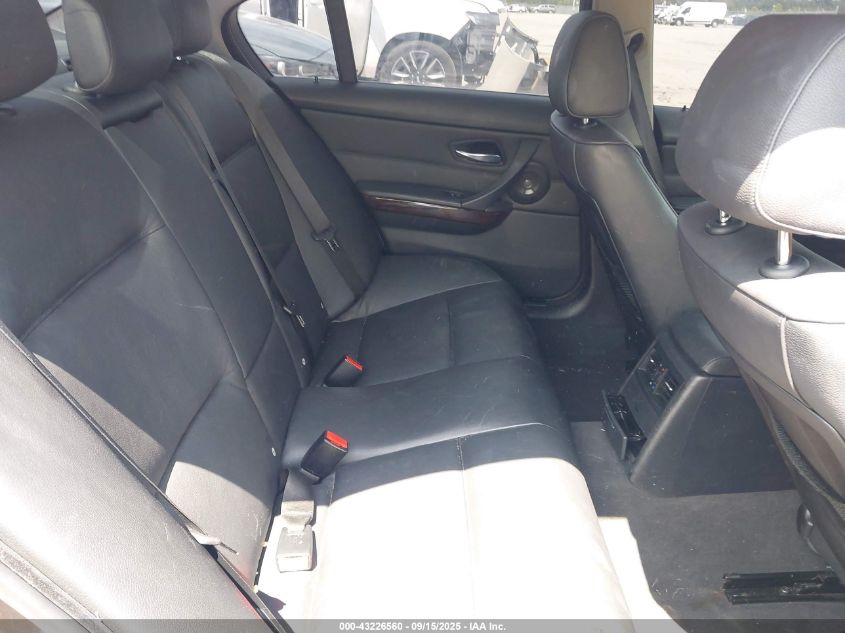 2006 BMW 330I VIN: WBAVB33586KR81827 Lot: 43226560