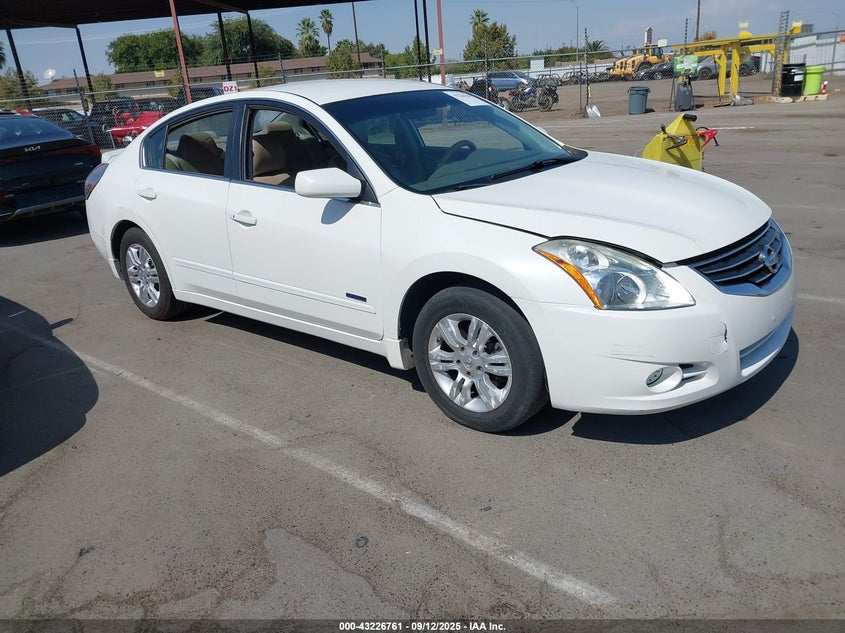 NISSAN ALTIMA HYBRID