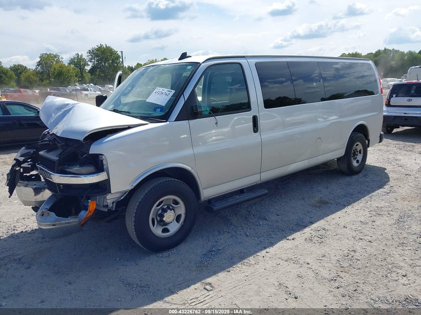 2016 CHEVROLET EXPRESS 3500 LT - 1GAZGPFG8G1197836
