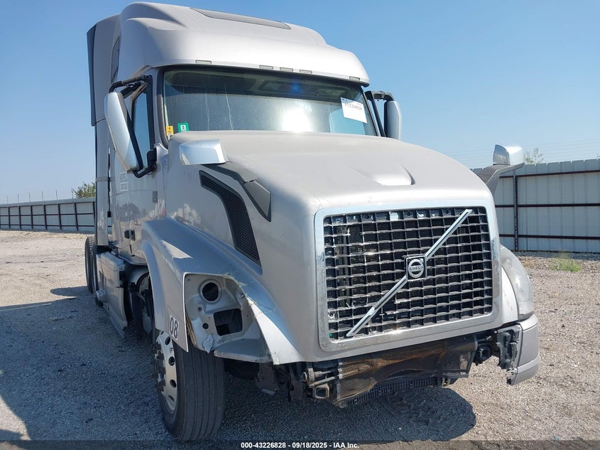 2017 Volvo Vnl VIN: 4V4NC9EH5HN983308 Lot: 43226828