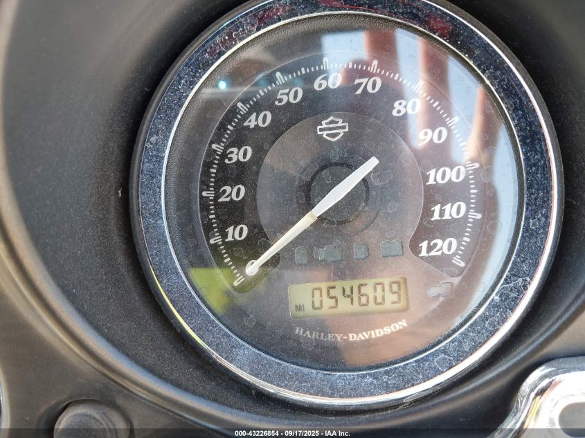 2011 Harley-Davidson Flhtk VIN: 1HD1KEM19BB611651 Lot: 43226854