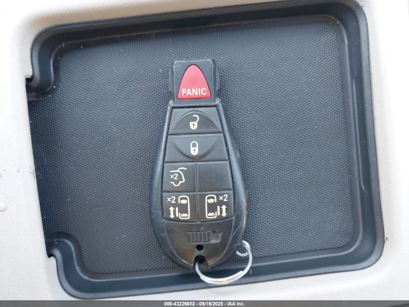 2014 Chrysler Town & Country Touring VIN: 2C4RC1BG8ER125100 Lot: 43226872