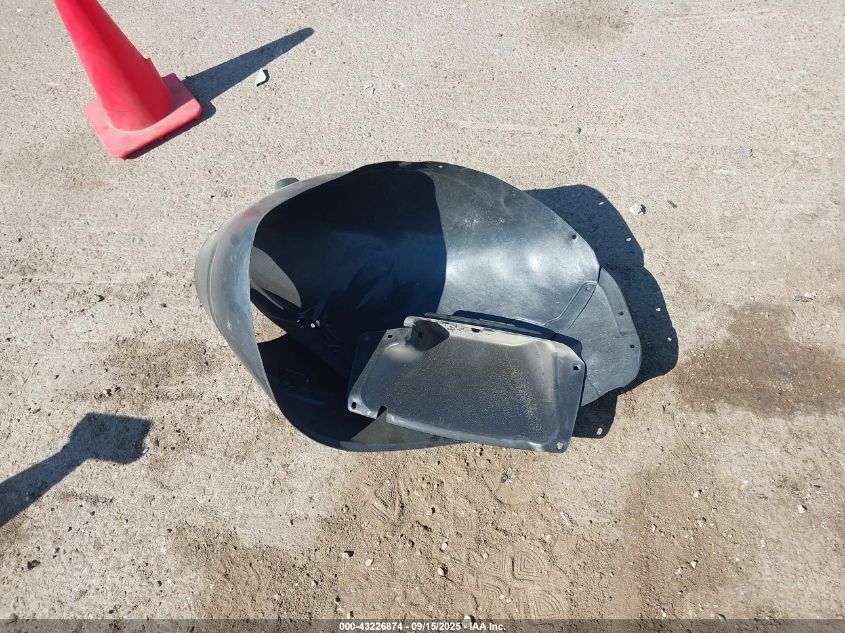 2005 Chrysler 300 VIN: 23CJA53G75H632198 Lot: 43226874