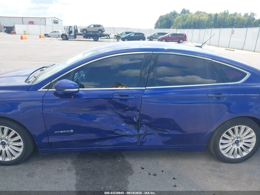 2015 FORD FUSION HYBRID SE - 3FA6P0LU3FR199774