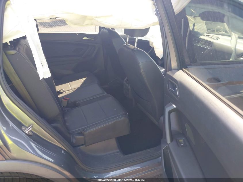 2019 Volkswagen Tiguan 2.0T Se/2.0T Sel/2.0T Sel R-Line/2.0T Sel R-Line Black VIN: 3VV3B7AX6KM127090 Lot: 43226958