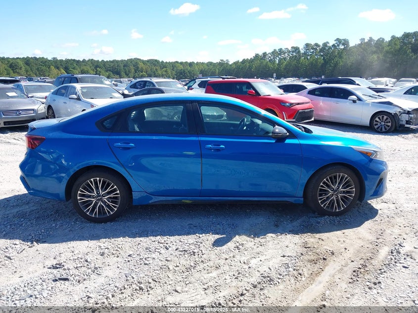 2023 Kia Forte Gt-Line VIN: 3KPF54AD9PE561710 Lot: 43227015