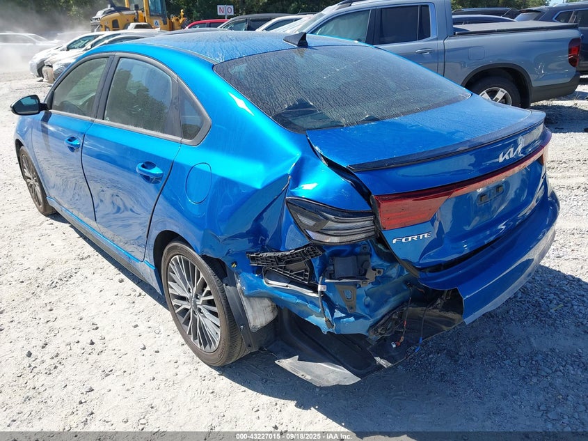 2023 Kia Forte Gt-Line VIN: 3KPF54AD9PE561710 Lot: 43227015