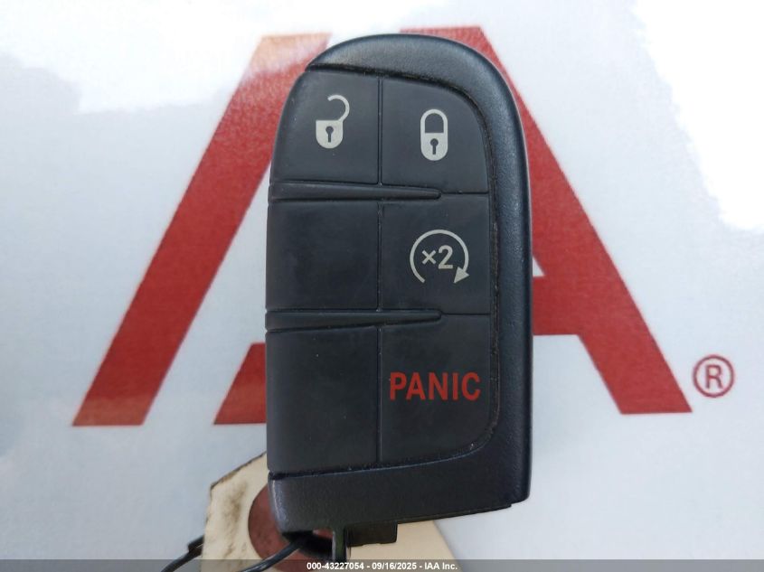 2020 Jeep Compass Latitude 4X4 VIN: 3C4NJDBB2LT132807 Lot: 43227054