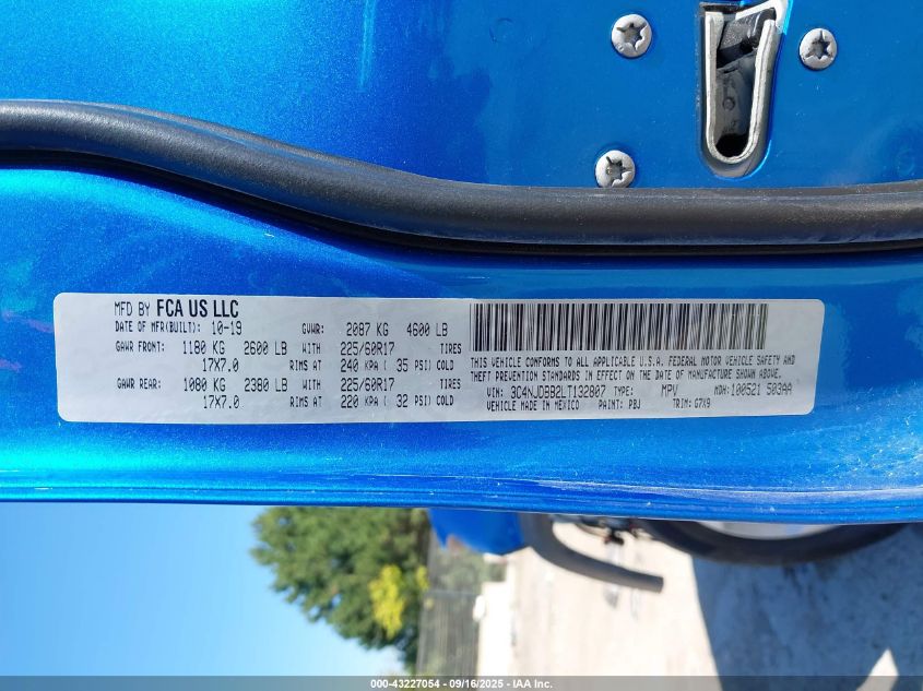 2020 Jeep Compass Latitude 4X4 VIN: 3C4NJDBB2LT132807 Lot: 43227054