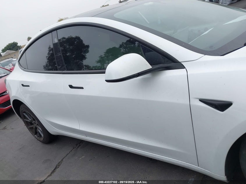 2023 Tesla Model 3 Rear-Wheel Drive VIN: 5YJ3E1EAXPF551800 Lot: 43227102
