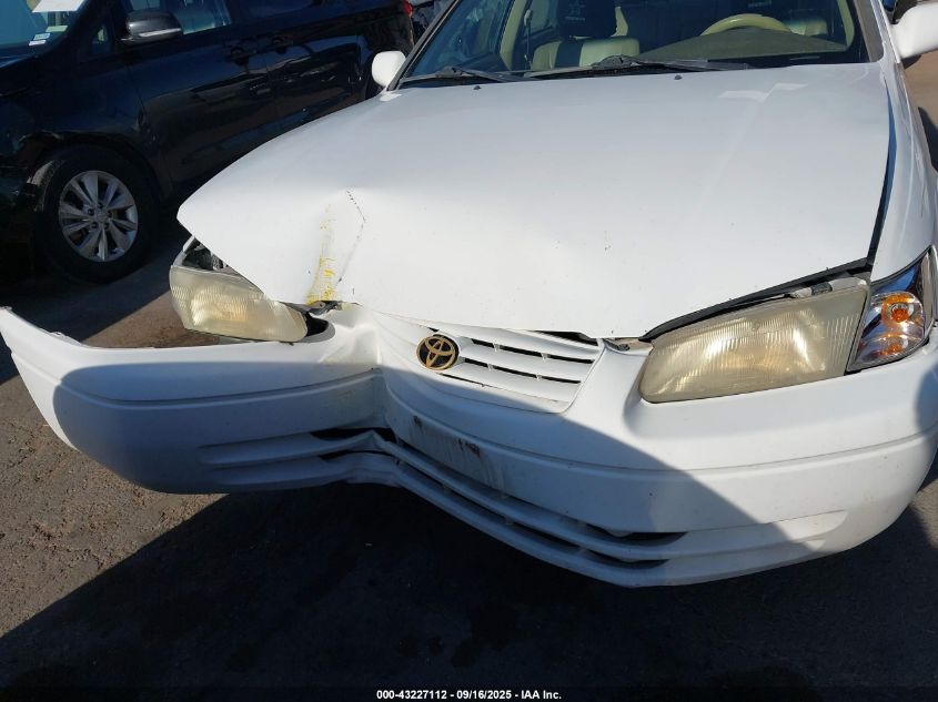 1999 Toyota Camry Xle V6 VIN: JT2BF28K0X0170287 Lot: 43227112