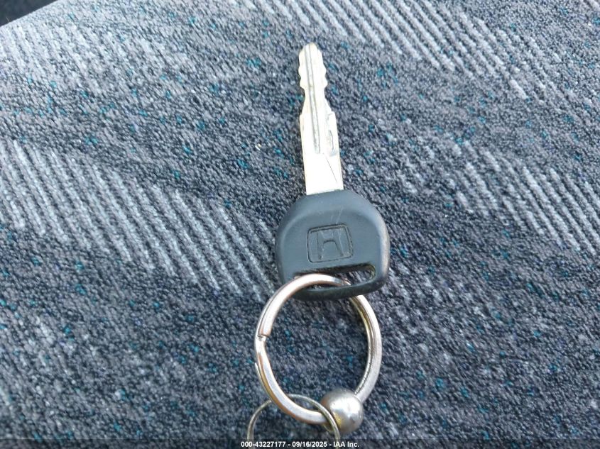 2000 Honda Cr-V Ex VIN: JHLRD186XYC018318 Lot: 43227177