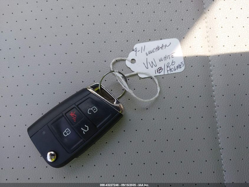 2020 Volkswagen Tiguan 2.0T Se/2.0T Se R-Line Black/2.0T Sel VIN: 3VV2B7AX8LM043690 Lot: 43227246