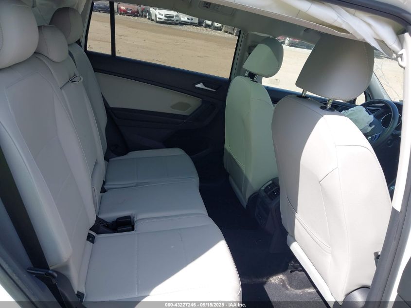 2020 Volkswagen Tiguan 2.0T Se/2.0T Se R-Line Black/2.0T Sel VIN: 3VV2B7AX8LM043690 Lot: 43227246