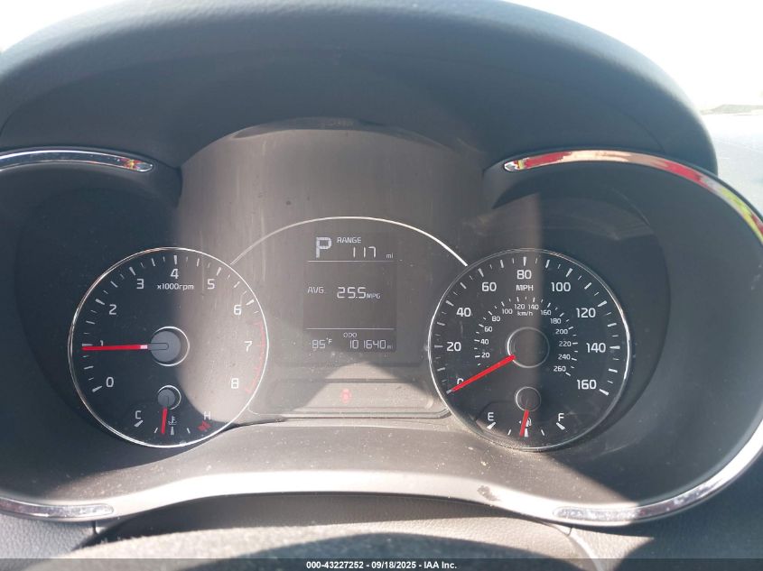 2018 Kia Forte Lx VIN: KNAFK5A82J5772913 Lot: 43227252