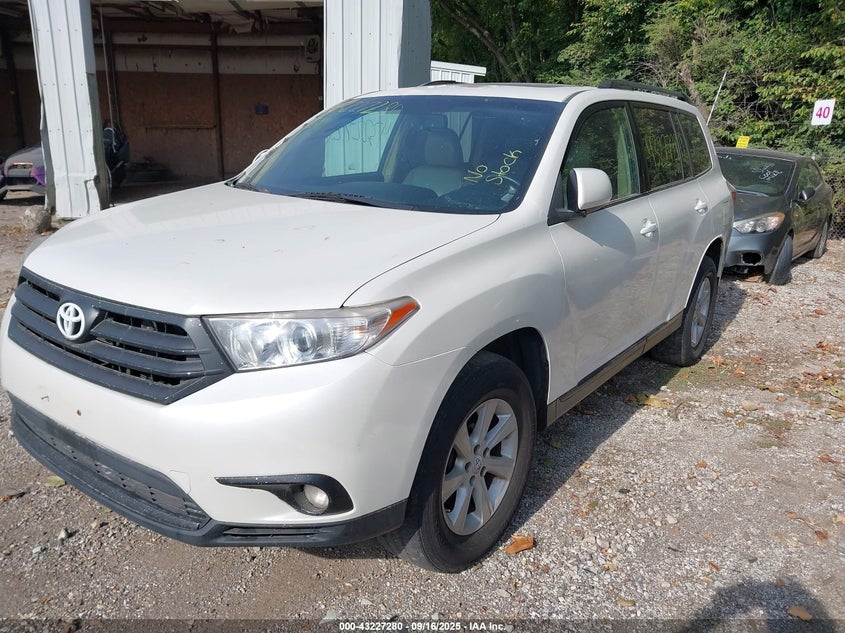 2013 TOYOTA HIGHLANDER SE V6 5TDBK3EH5DS257452