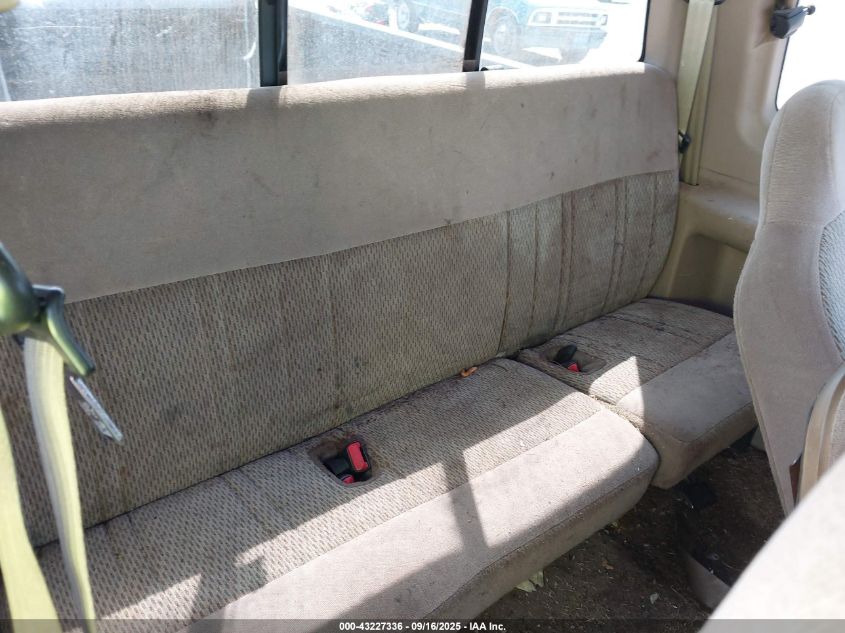 1998 Ford F-150 Lariat/Standard/Xl/Xlt VIN: 1FTZX1769WNB10771 Lot: 43227336