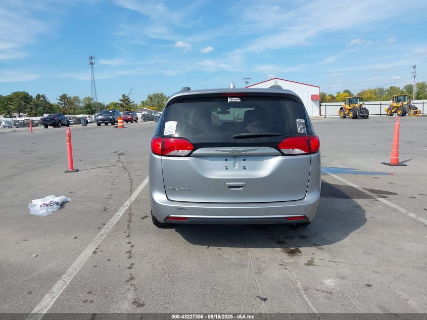 2017 Chrysler Pacifica Touring-L Plus VIN: 2C4RC1EG1HR506254 Lot: 43227358