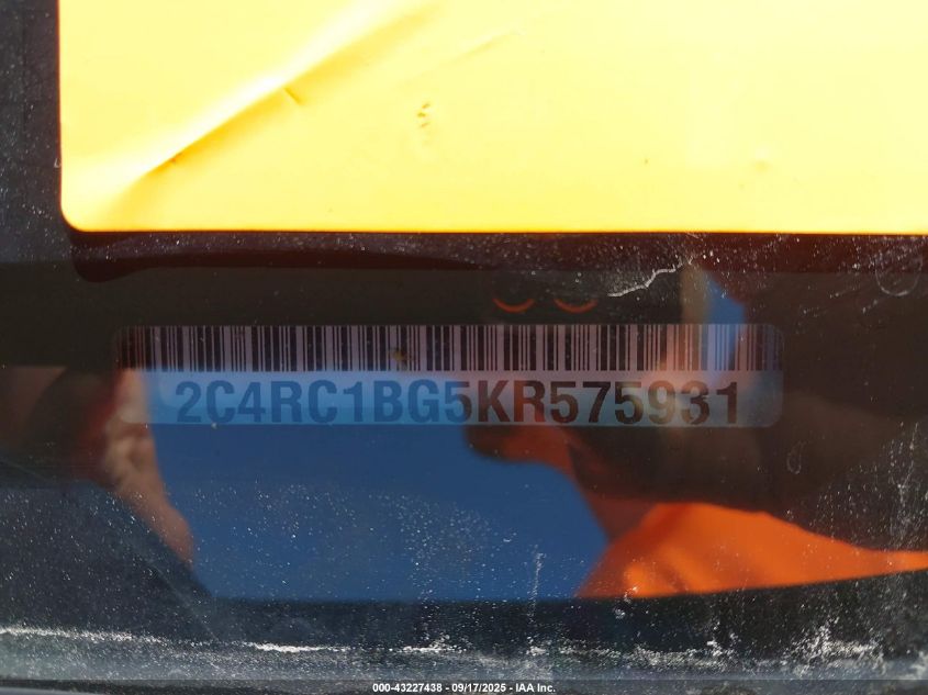 2019 Chrysler Pacifica Touring L VIN: 2C4RC1BG5KR575931 Lot: 43227438