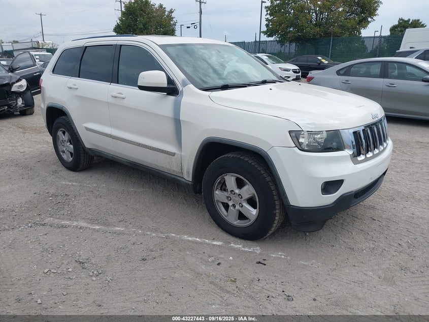 JEEP GRAND CHEROKEE LAREDO