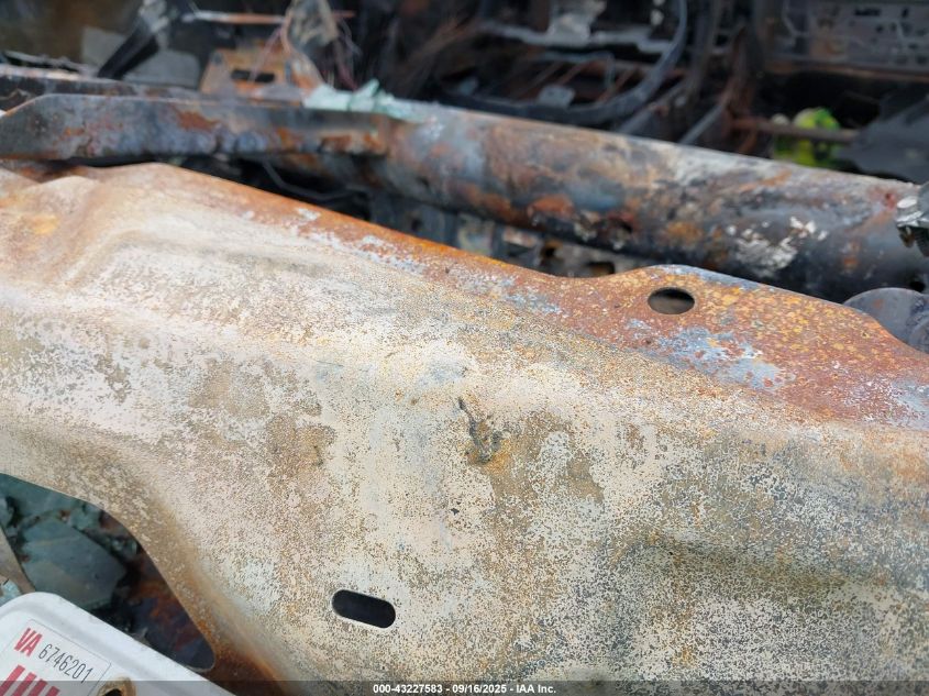 2018 Ram 1500 VIN: 1C6RR7FG4JS121461 Lot: 43227583