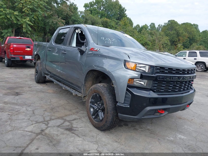 2021 CHEVROLET SILVERADO 1500 4WD  SHORT BED CUSTOM TRAIL BOSS - 3GCPYCEF3MG338273
