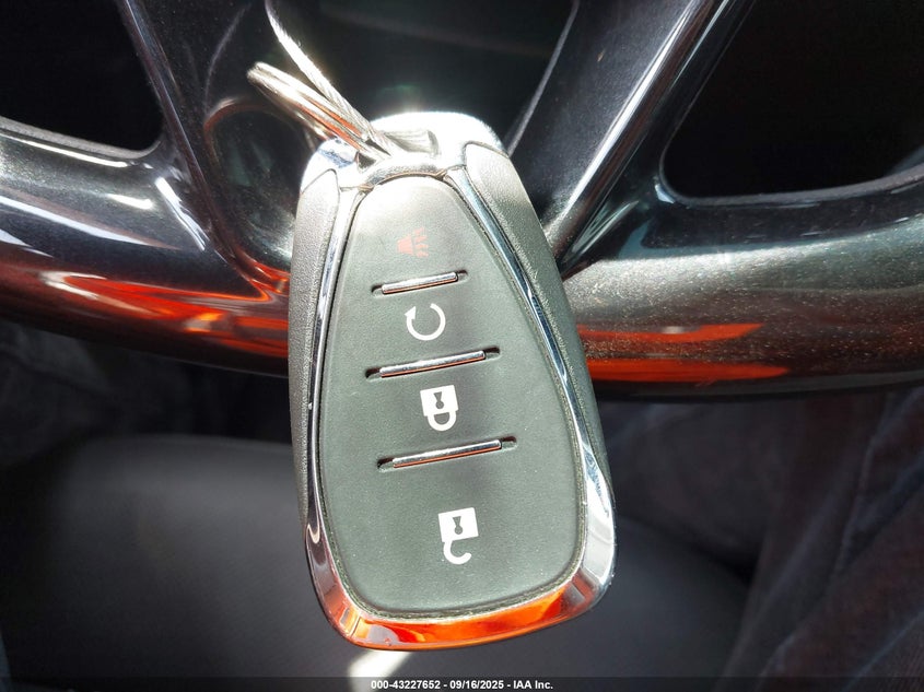 2025 Chevrolet Trax Fwd 2Rs VIN: KL77LJEPXSC078740 Lot: 43227652