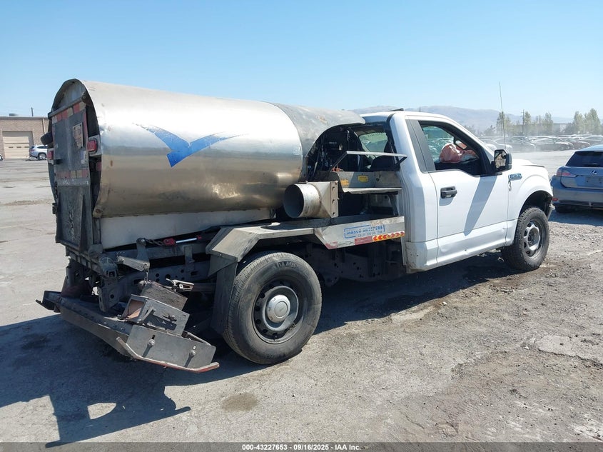 1FTMF1CB3KKC36281 2019 FORD F-150 photo no. 4
