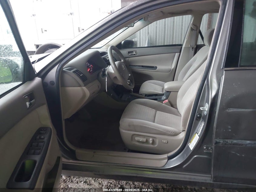 2006 Toyota Camry Le